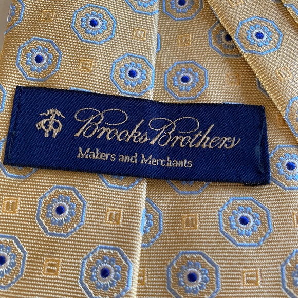 COPY - Brooks Brothers Tie - Picture 2 of 2